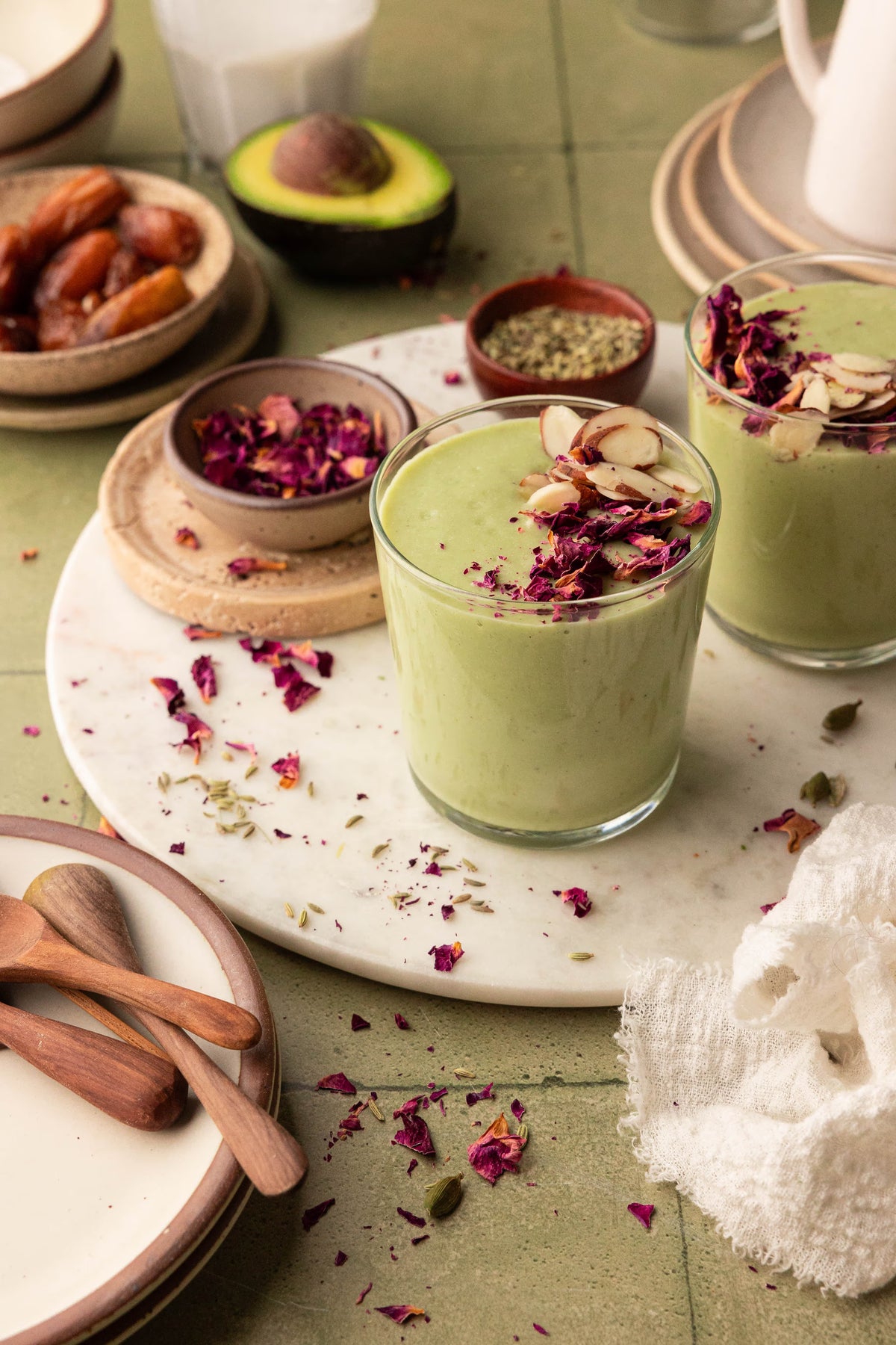 Glowy Skin Smoothie with Avocado, Rose & Cardamom