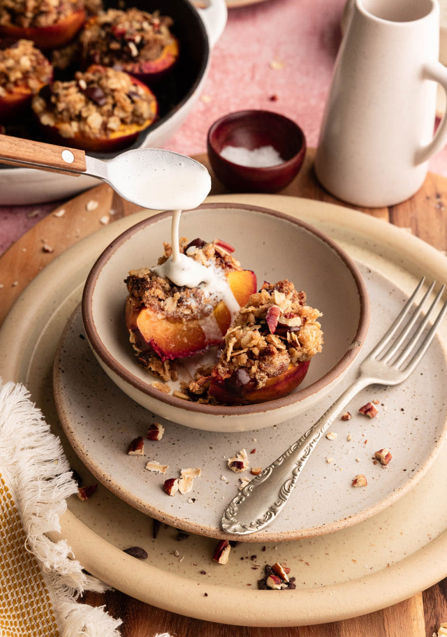 Juicy Streusel Peaches