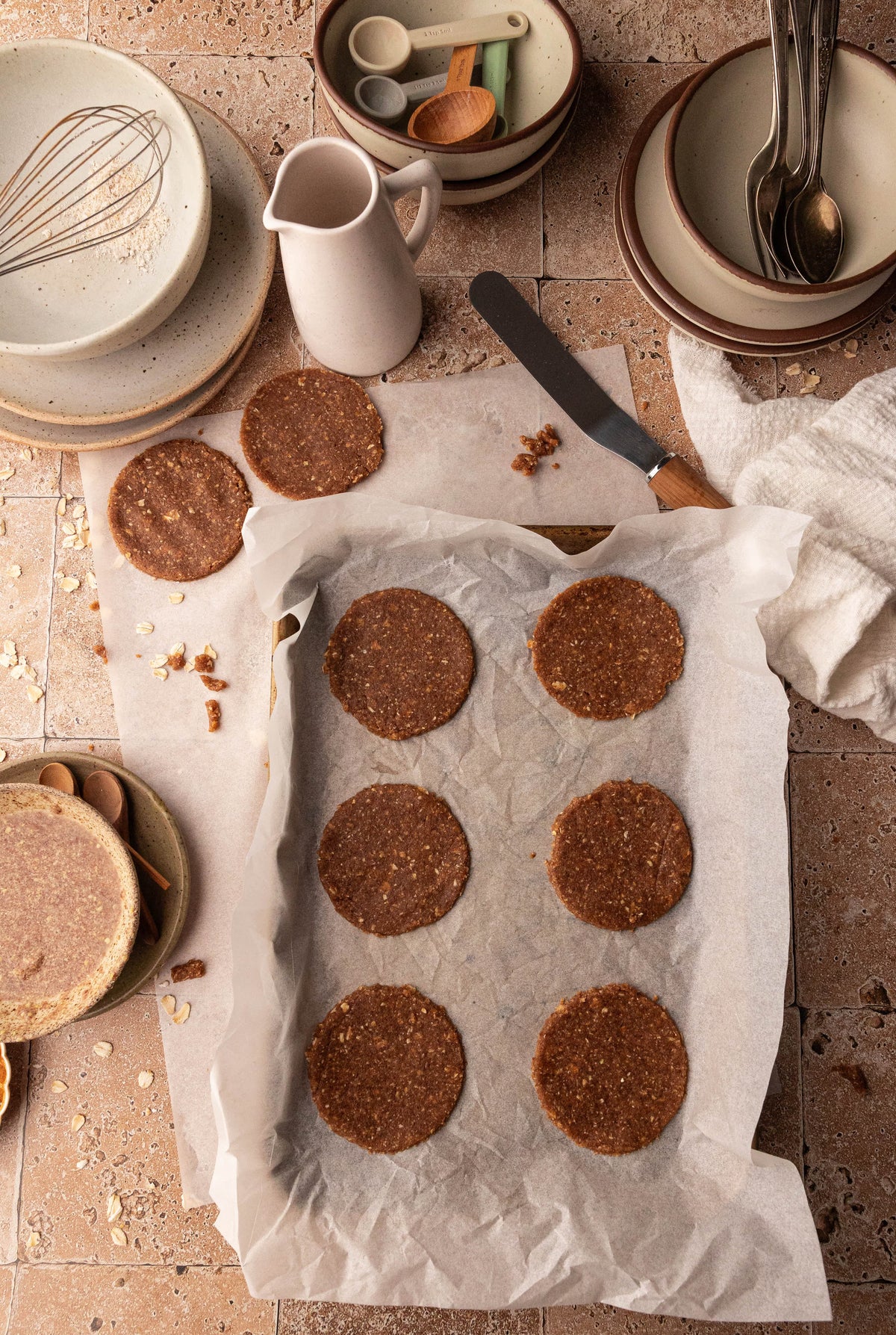 Easy Almond Oat Biscuits (Vegan, Dairy-Free & Gluten-Free)