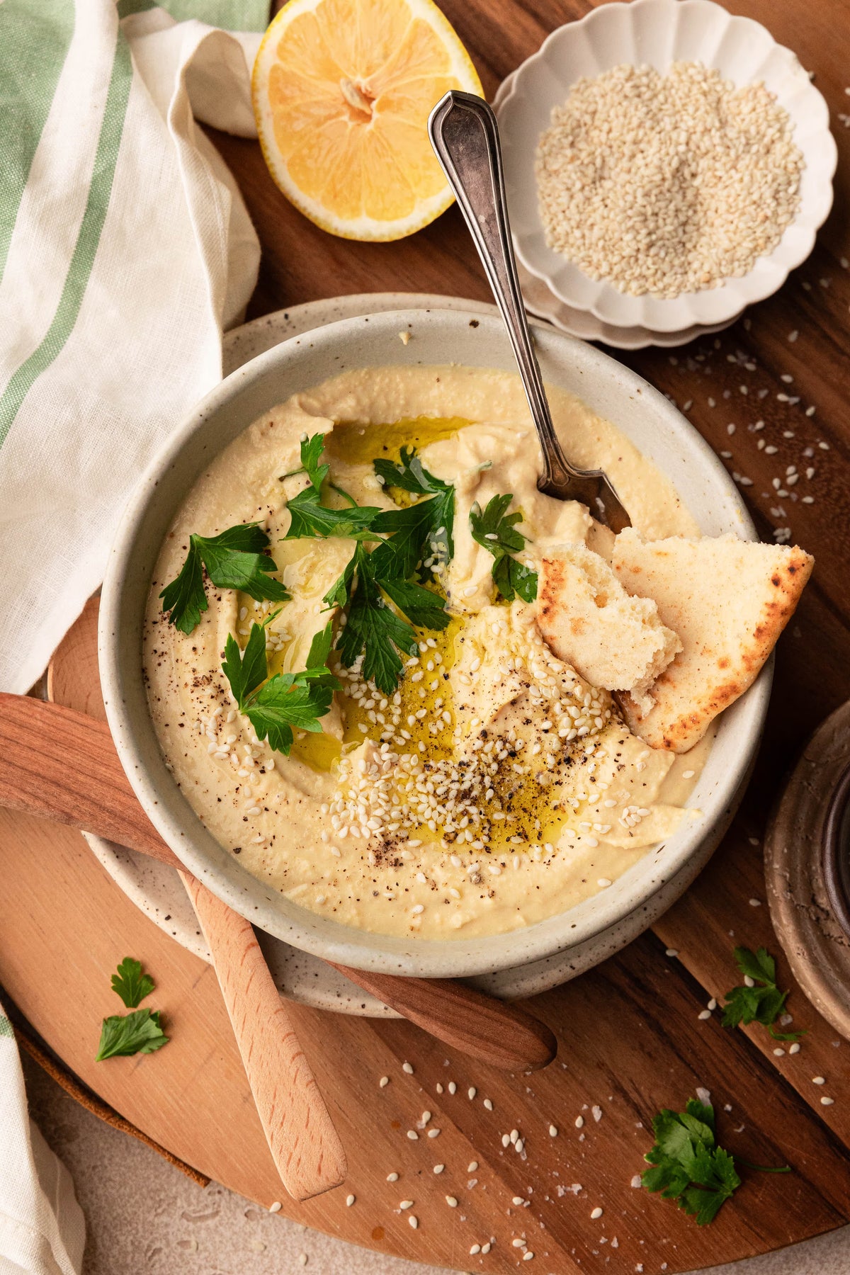 Best Creamy Hummus Ever