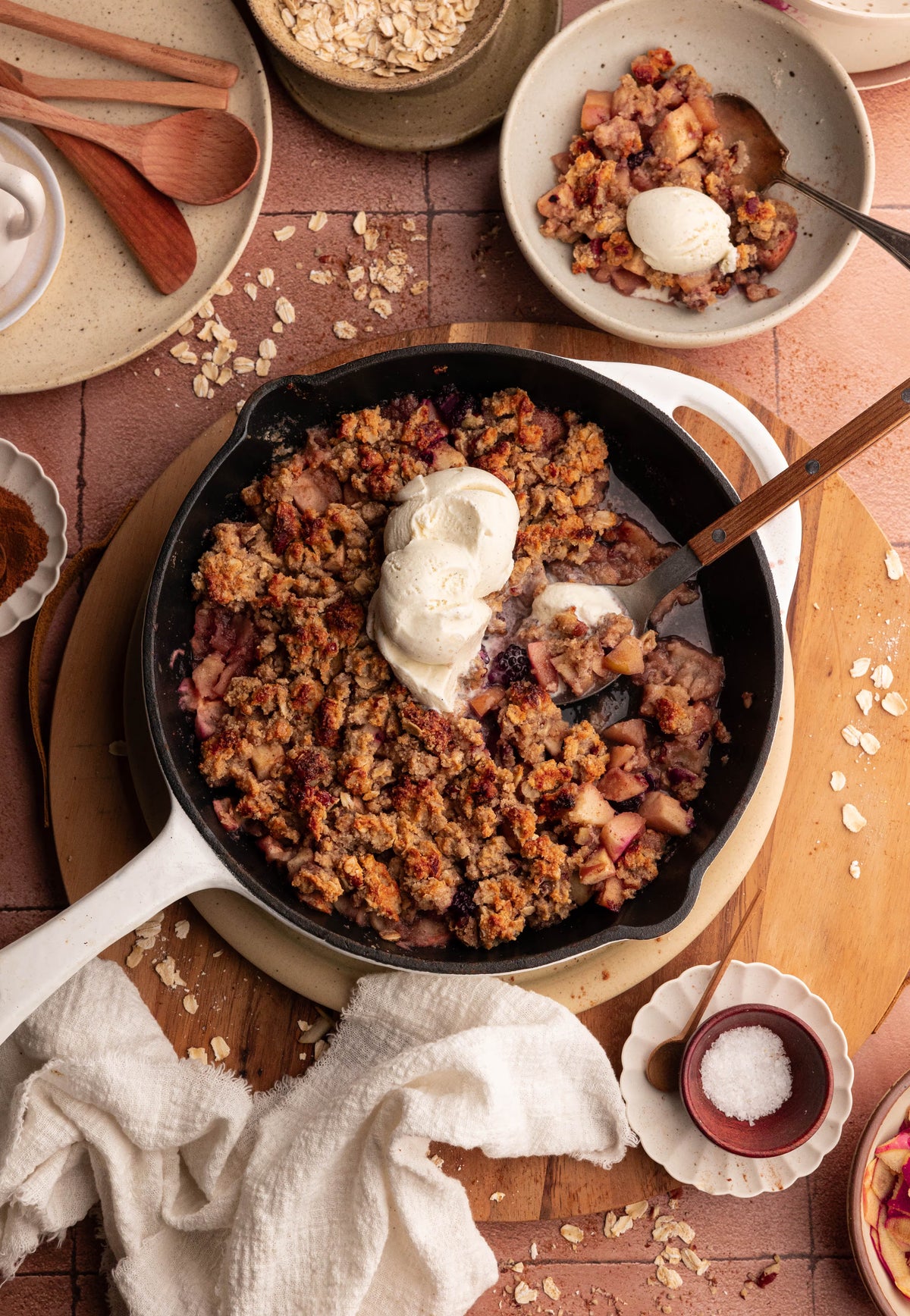 Apple and Blackberry Crumble